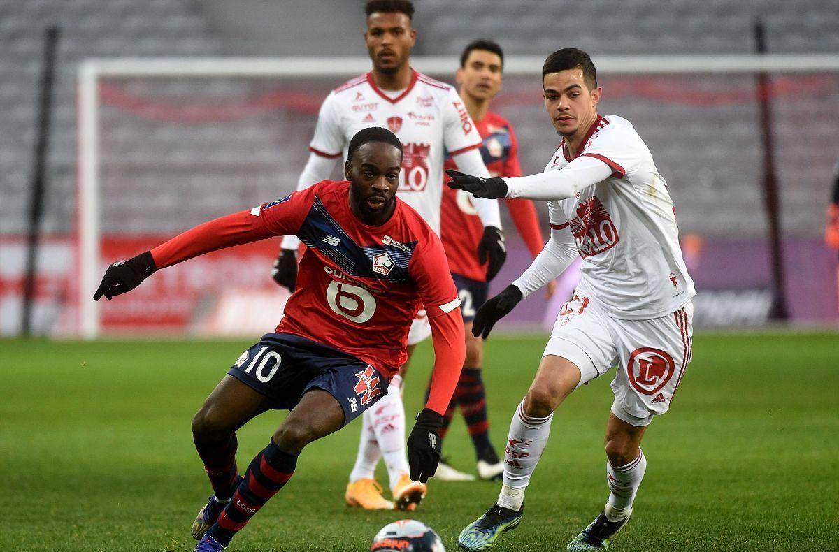 在关键时刻 在关键时刻