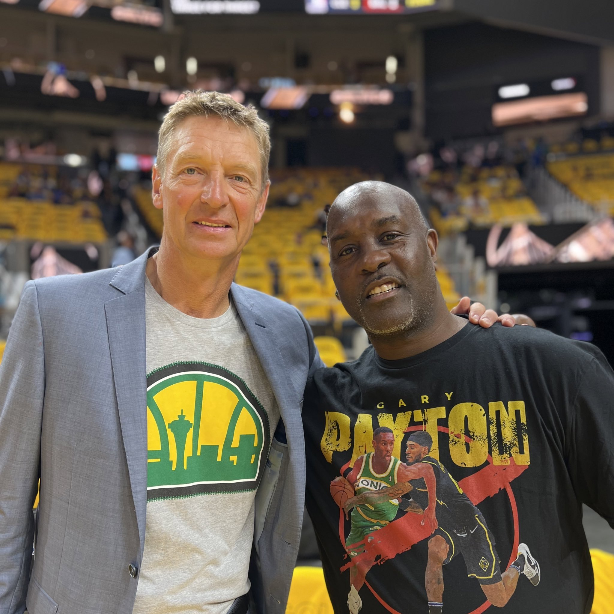 可替代的一 可替代的一