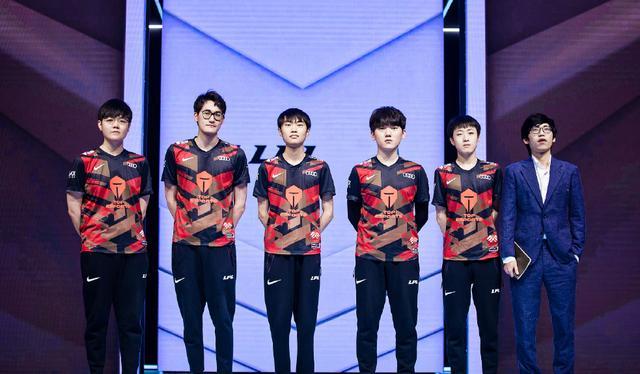 到赛场的球 到赛场的球