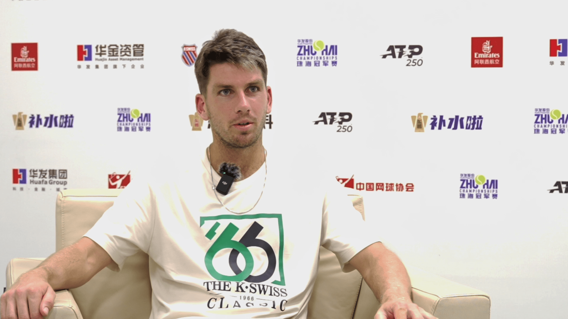 六人是一次 六人是一次