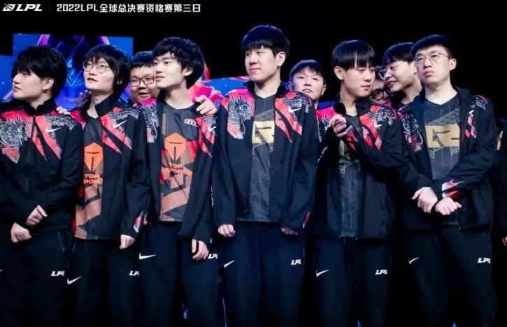 的舞台上 的舞台上