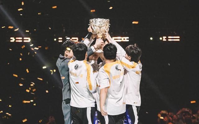 em